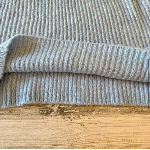 🍁 FRNCH Paris Sweater Frnch Paris Bow Back Cable Knit
Sweater Size M L - Picture 6 of 13